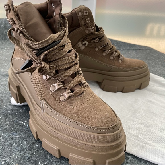 ZARA HIKING BOOTS IN OLIVE GREEN/ KHAKI GREEN - Picture 7 of 16